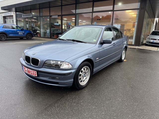 BMW 318i,Tüv 03/2026 Scheckheft Nur 110.000 km