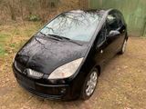 Mitsubishi colt, Tüv neu bis 06.2027 - Mitsubishi Colt mit Diesel-Antrieb