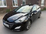 Hyundai i30 blue 1.6 CRDi/Automatik/Kamera - gebrauchte Hyundai i30 aus dem Jahr 2016