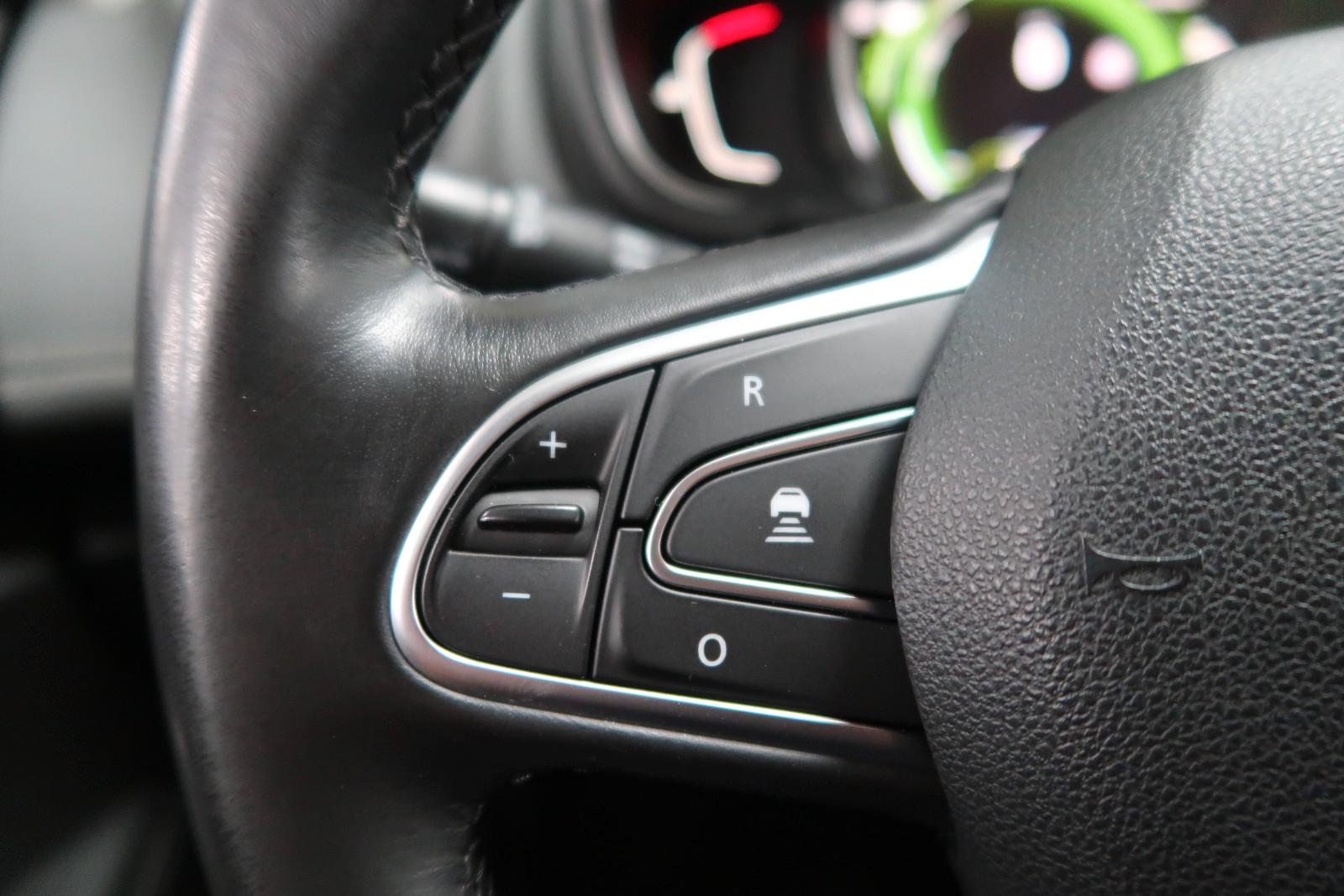 Renault Scenic IV BOSE Edition*Led*Acc*Pdc*Navi*Tüv Neu*