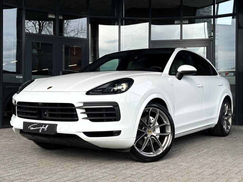 Porsche Cayenne 3.0 E-HYBRID – PANO – BOSE – 22 INCH – O