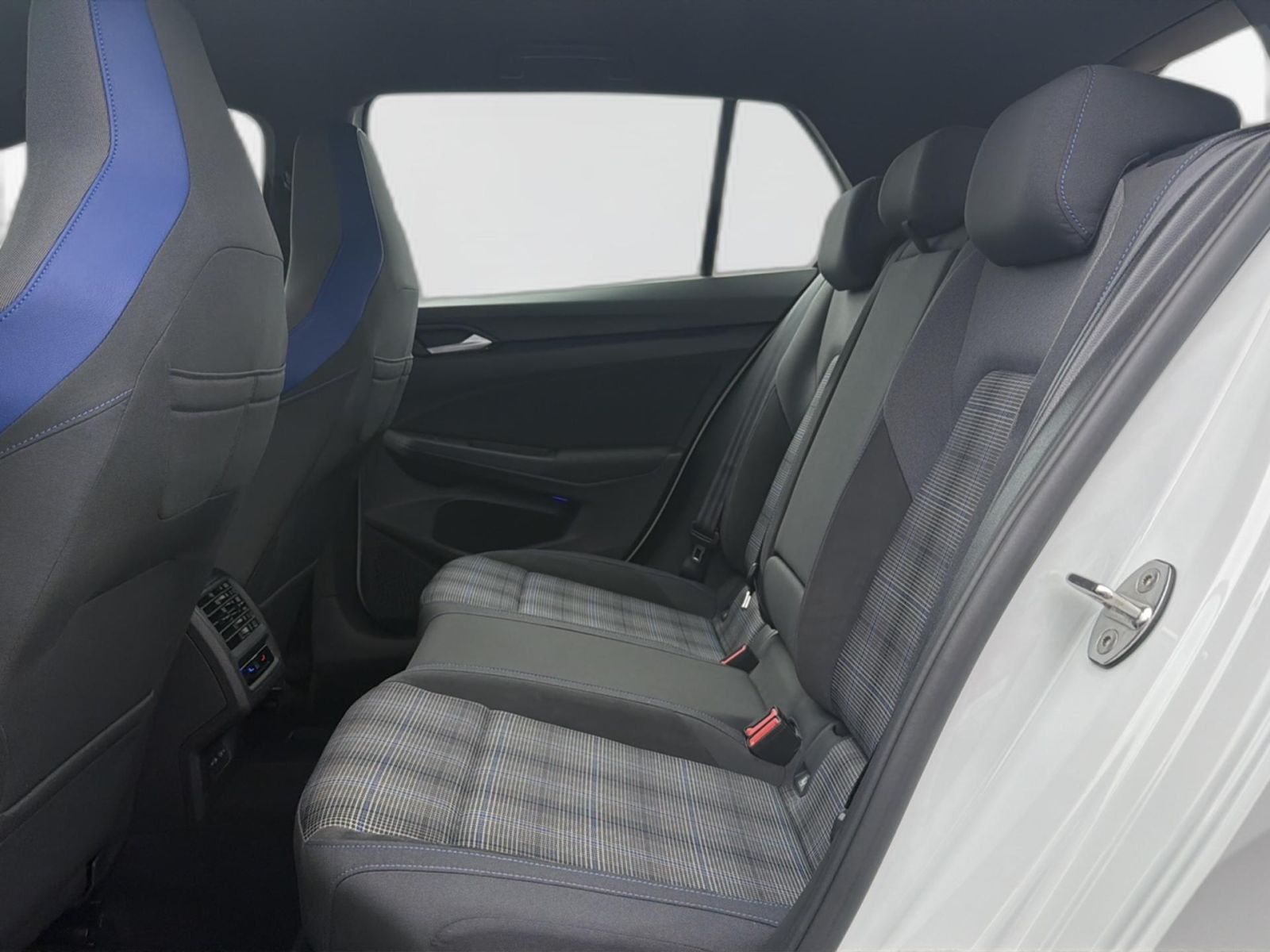 Volkswagen Golf VIII GTE 1.4 eHybrid Navi SiHz ACC imagem 3