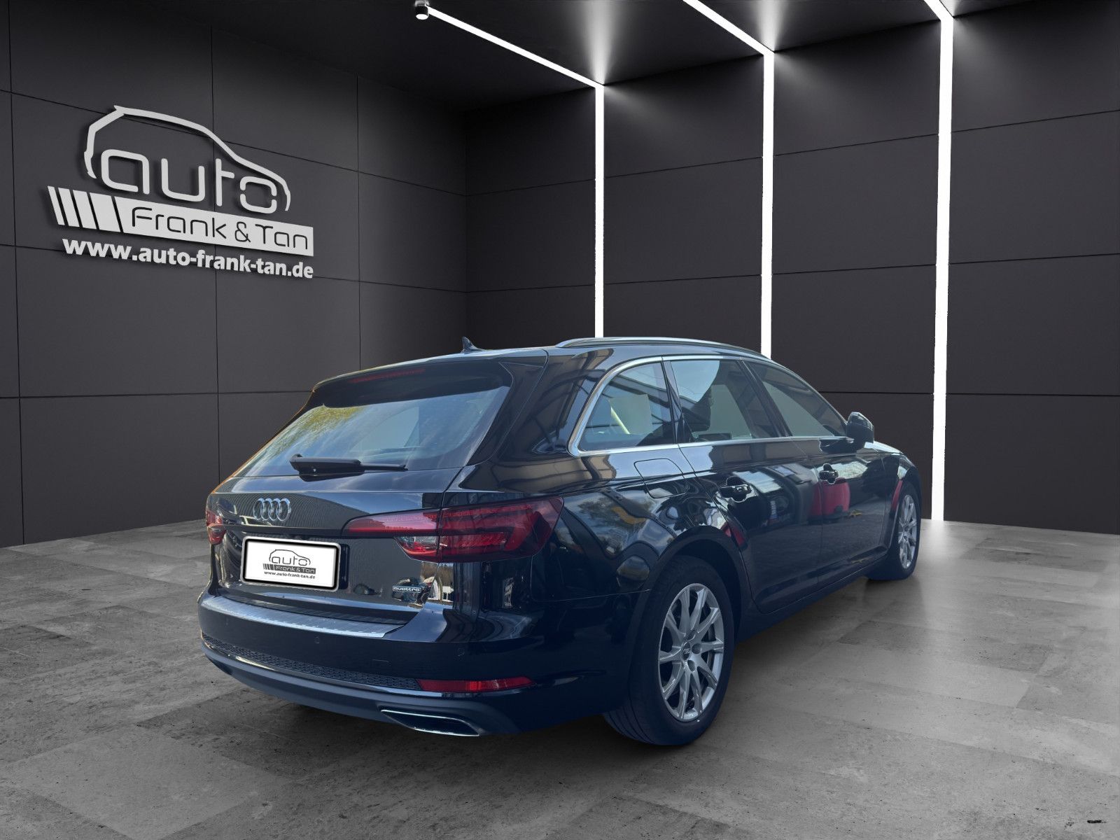 Fahrzeugabbildung Audi A4 Avant*Quattro*Apple CarPlay*Navi*AHK*Sport*