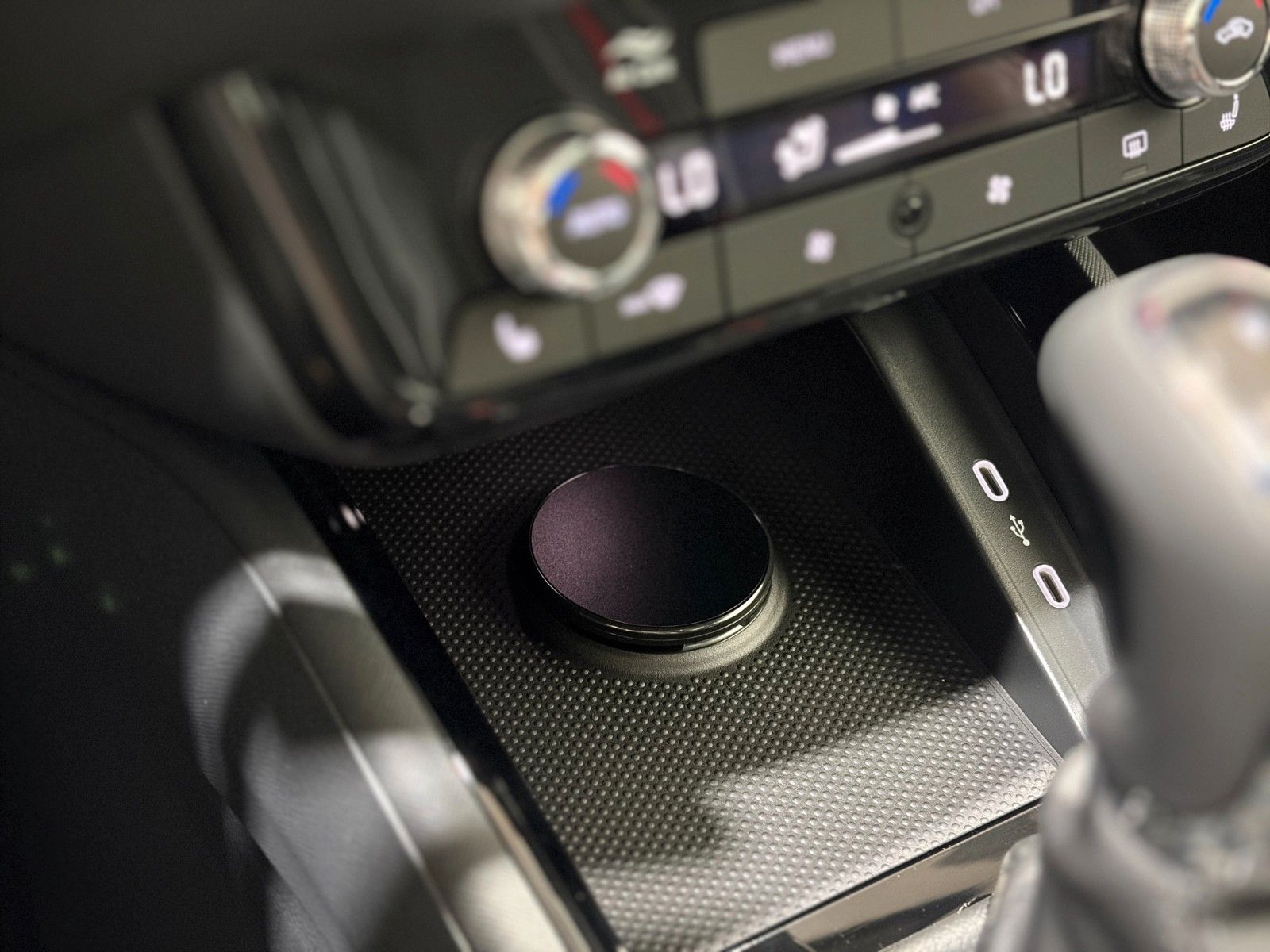 Fahrzeugabbildung SKODA Kamiq Monte Carlo / AHK / Matrix