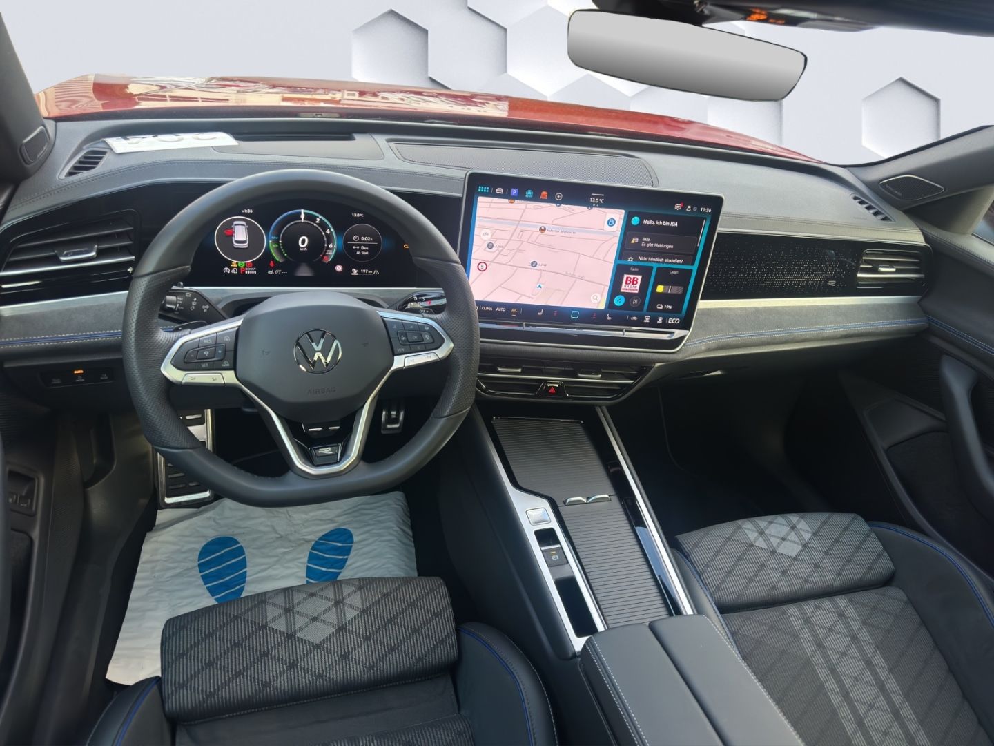Passat Variant 1.5 TSI R-Line eHybrid 130 kW AHZ