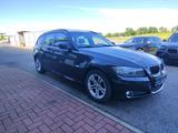 BMW 318d Edit. Livestyle Xenon Navi PDC SHZ - gebrauchte BMW 318 aus dem Jahr 2010