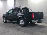 Nissan Navara Double Cab V6 4x4 Aut MwSt Navi Leder - Nissan Gebrauchtwagen