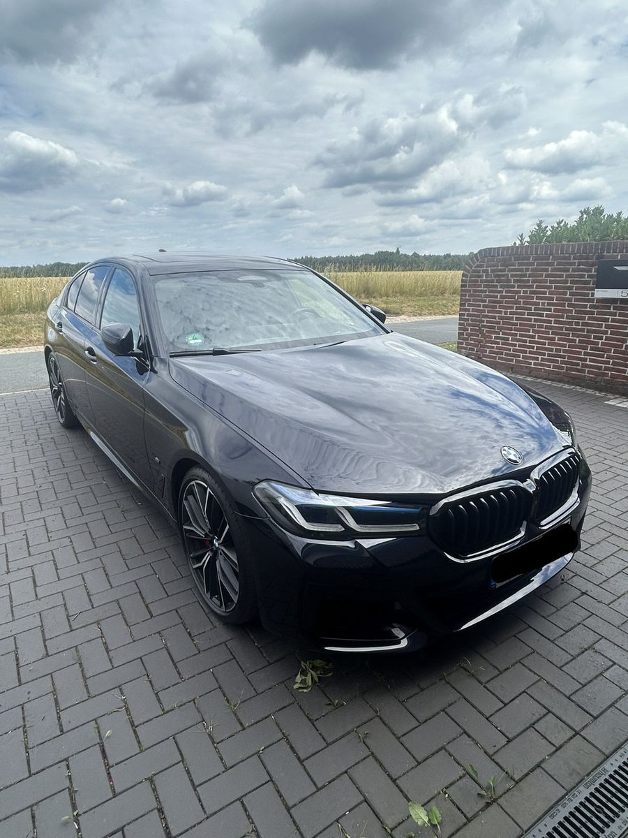 BMW M550i xDrive Limo.M+Standh.+Laser+Glasdach+AHK H