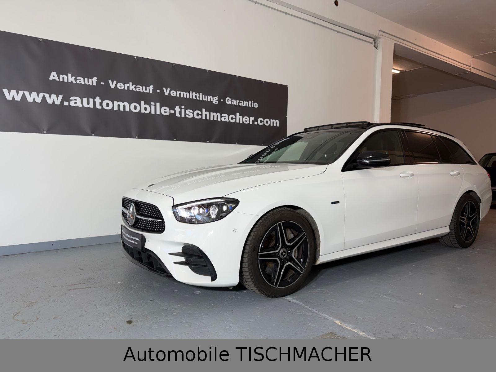 Mercedes-Benz E 300| 4Matic| LED| Kamera| Pano| AMG Line