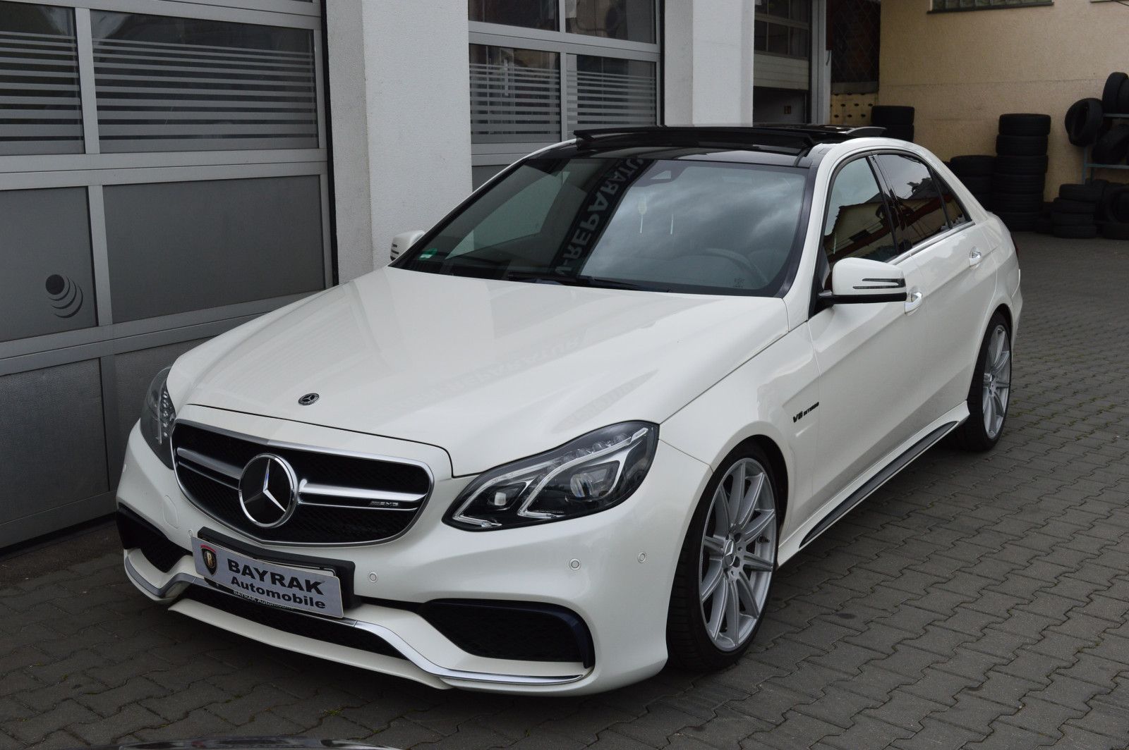 Mercedes-Benz E 63 AMG Lim. 4M