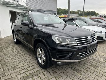 Volkswagen Touareg - 4