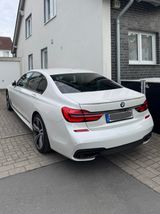 BMW740d *M Paket*Night Paket* - BMW 7 Series in Dortmund