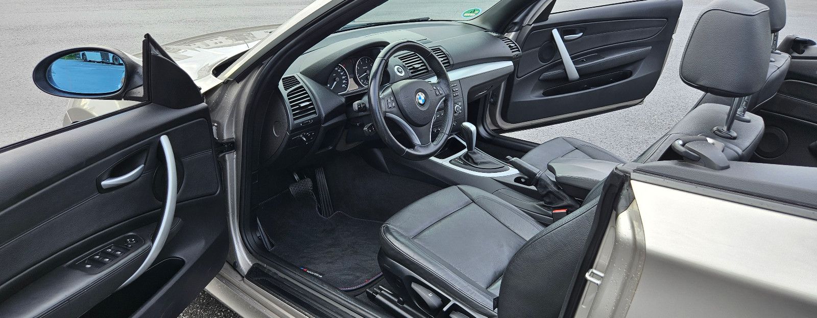 BMW BMW 118i Cabrio E88 VOLL SCHECKHEFT M-Paket I