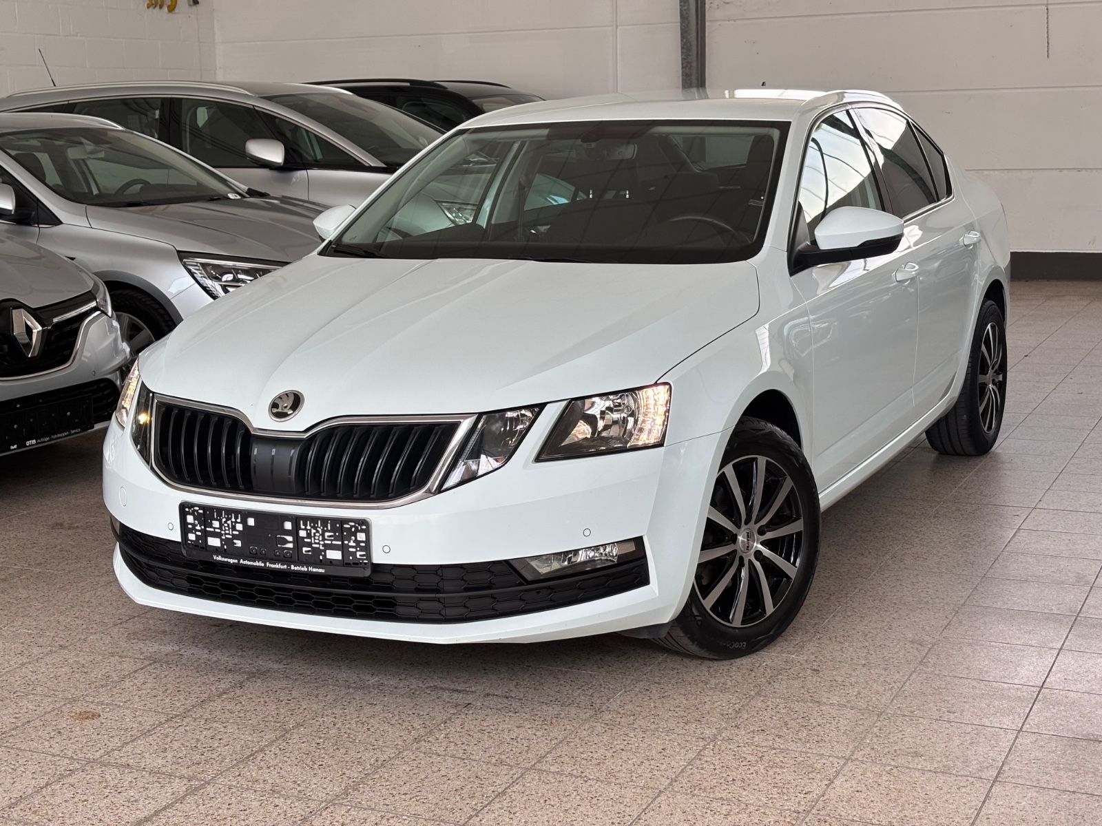 Skoda Octavia - 1