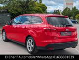 Ford Focus Turnier Titanium - Ford Focus: Rot