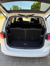 Volkswagen 7 Sitzer,  Comfortline BMT/Start-Stopp - Volkswagen Touran mit Benzin-Antrieb: Geländewagen