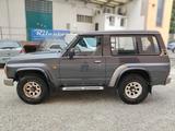 Nissan Patrol GR 2.8 TD - graue Nissan Patrol