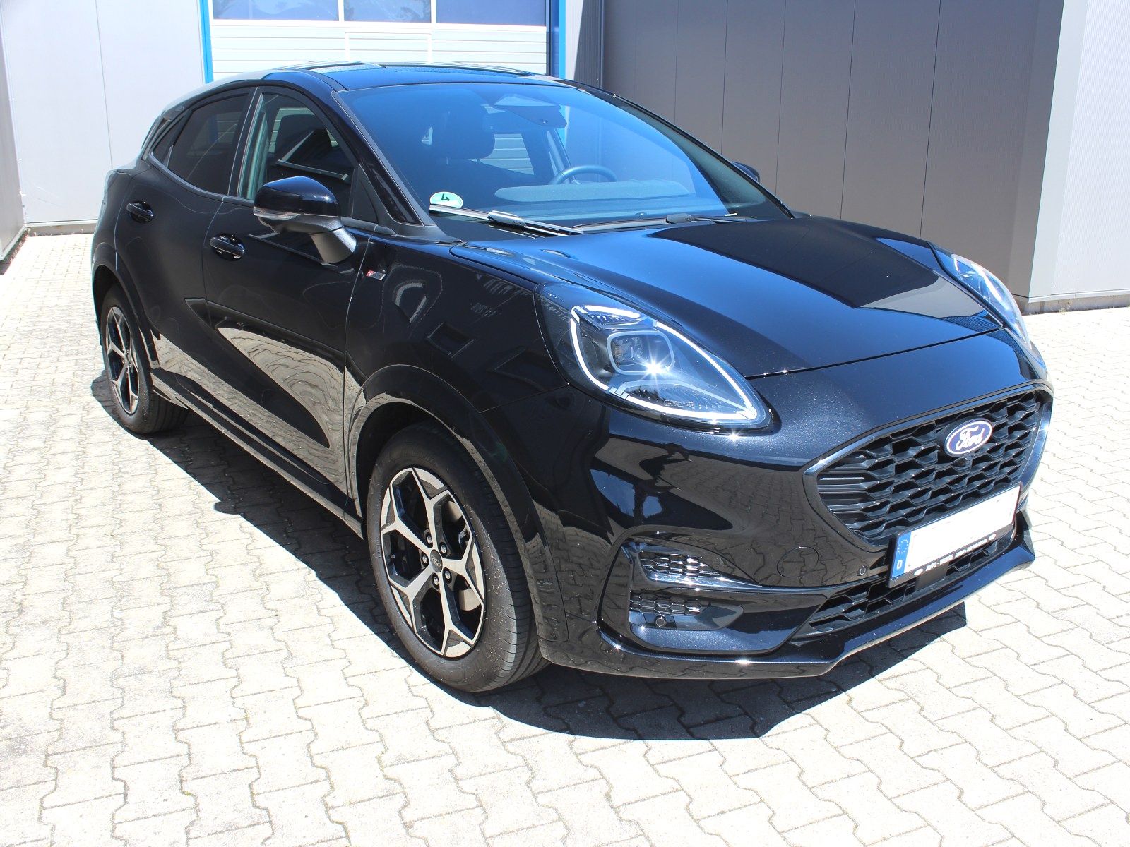 Fahrzeugabbildung Ford Puma ST-Line 1,0 EcoBoost Mild Hybrid