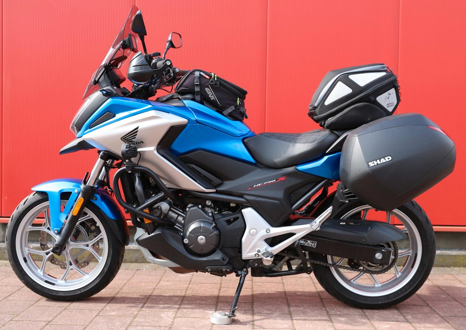 Honda NC750 X DCT Automatik ABS reisefertig voll voll
