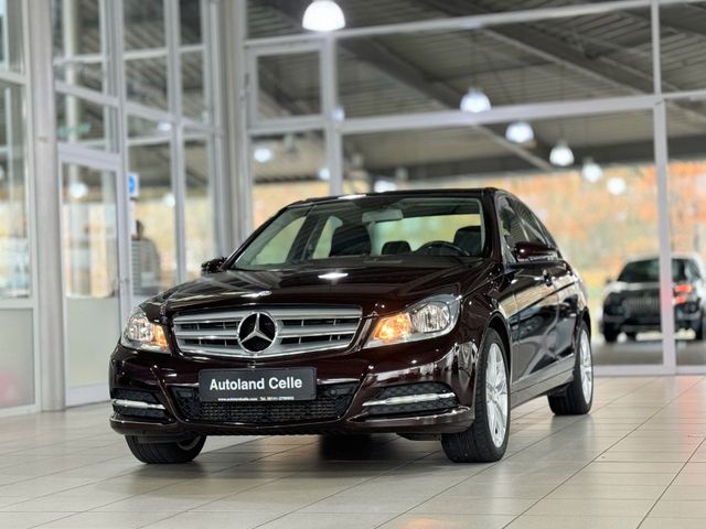 Mercedes-Benz C 180 Avantgarde BlueEfficiency Navi Sitzhz PDC