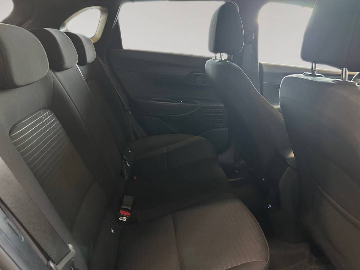 Fahrzeugabbildung Hyundai New i20 M/T Connect & Go