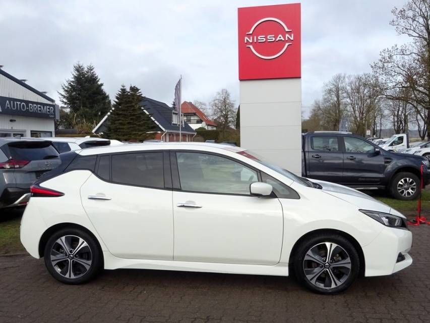 Fahrzeugabbildung Nissan Leaf  N-Connecta