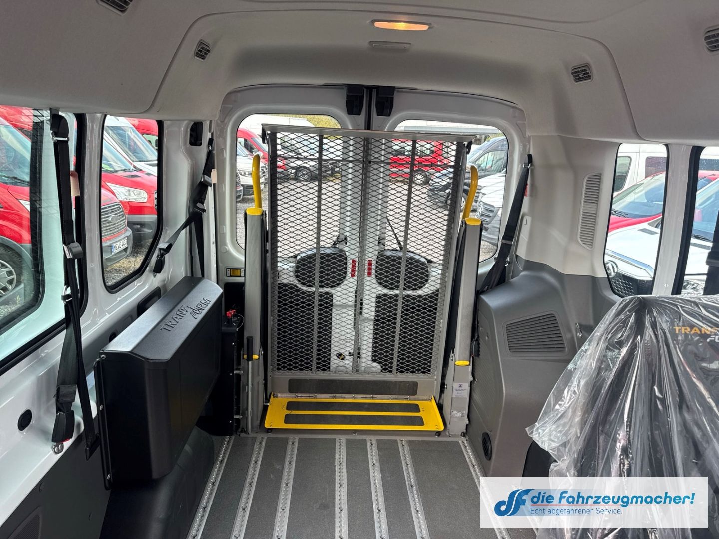 Fahrzeugabbildung Ford Transit Kombi 350 L3 Trend LIFT* Temp Tel.-Vorb.