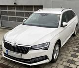 Skoda Superb Combi iV Style DSG AHK Navi Kamera