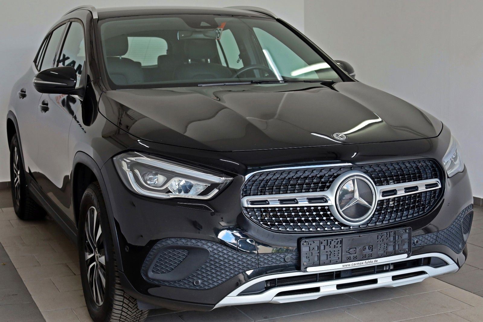 Fahrzeugabbildung Mercedes-Benz GLA 200 d Style, T.Leder,Navi,LED,SH,Kamera