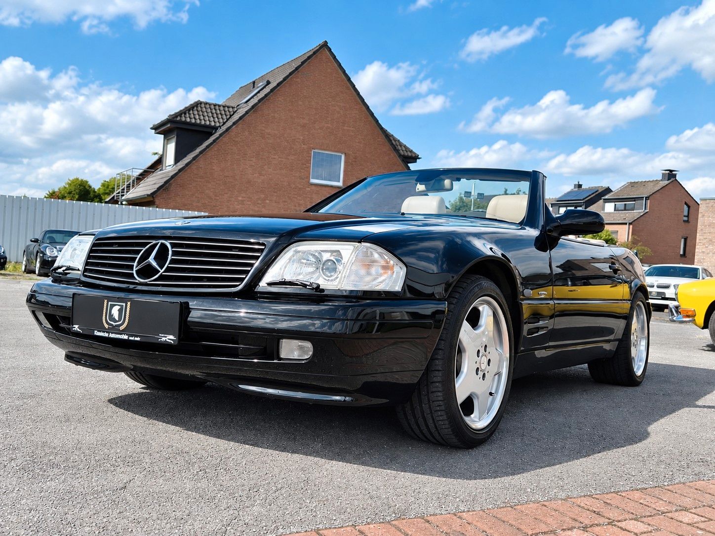 Fahrzeugabbildung Mercedes-Benz SL 280/BRD/Erstlack+Historie/Panorama/1A Sammler