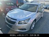 Chevrolet Cruze 1.8*AUTOMATIK*ALUFELGEN*NAVI*KLIMAAUT - Chevrolet in Nürnberg