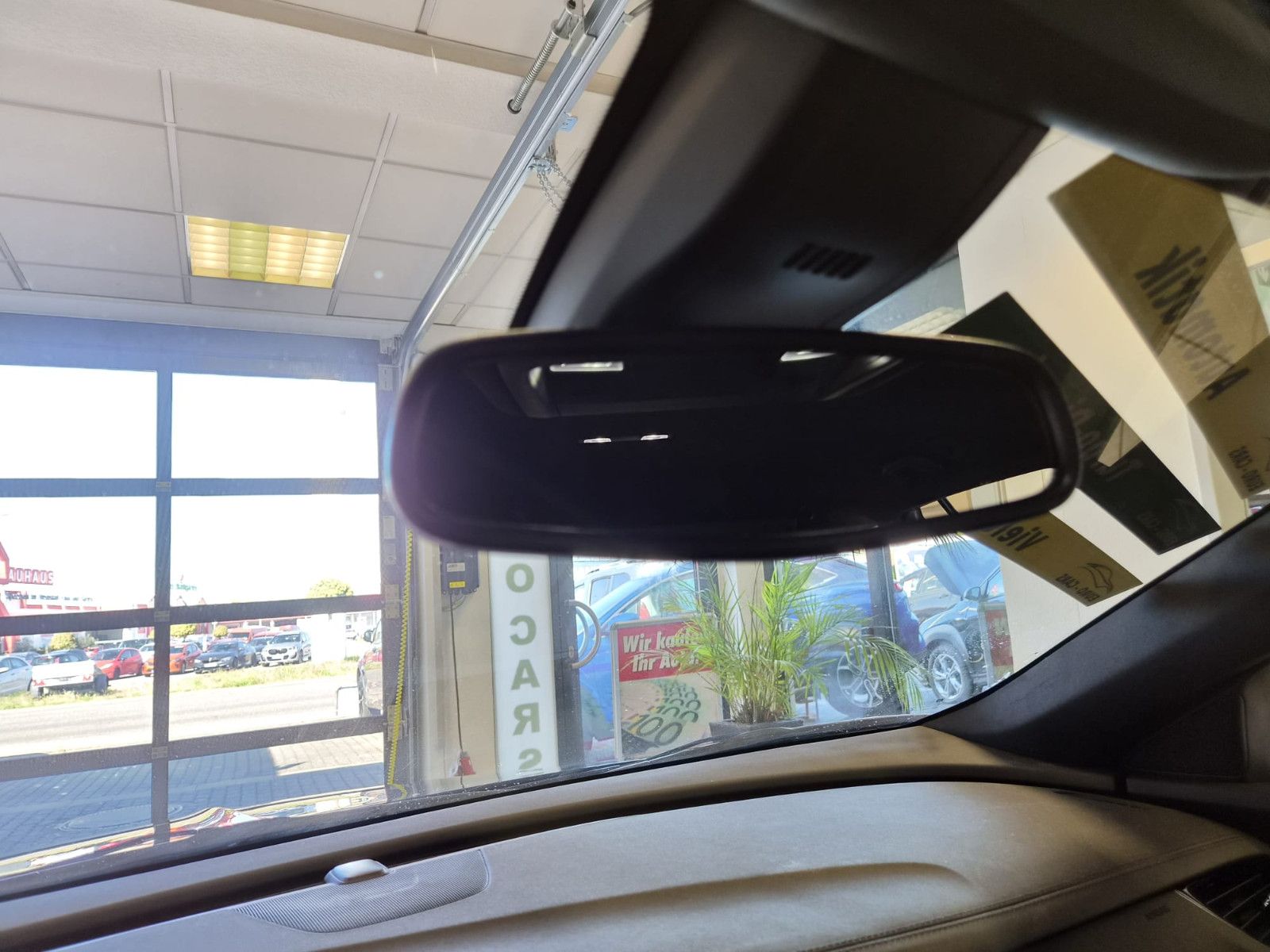 Fahrzeugabbildung Opel Insignia B Sports Tourer Elegance / ERGOSITZ /