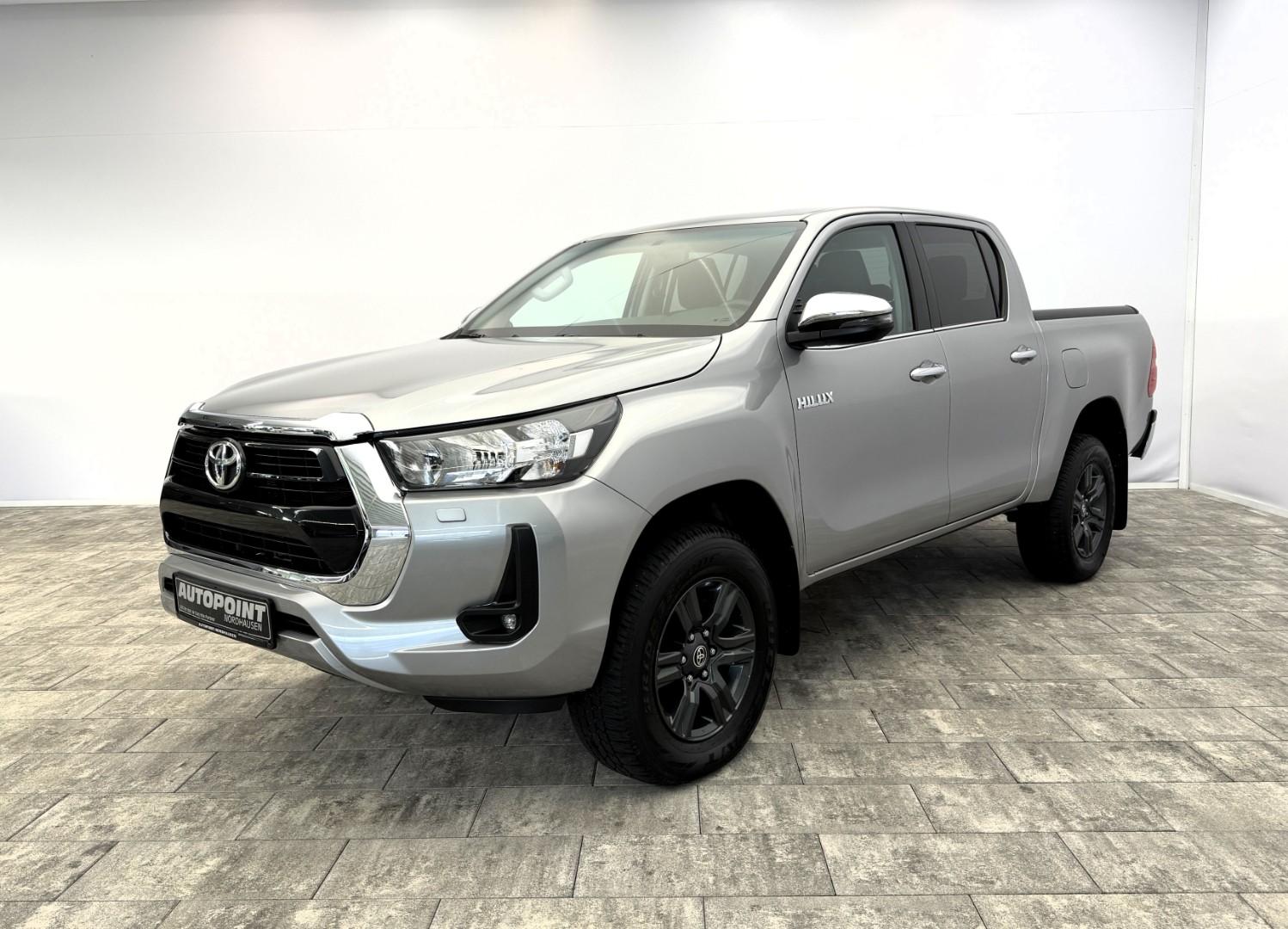 Toyota Hilux 2.8 D-4D 4x4 °RFK°SHZ°DAB°Rollo°AHK°