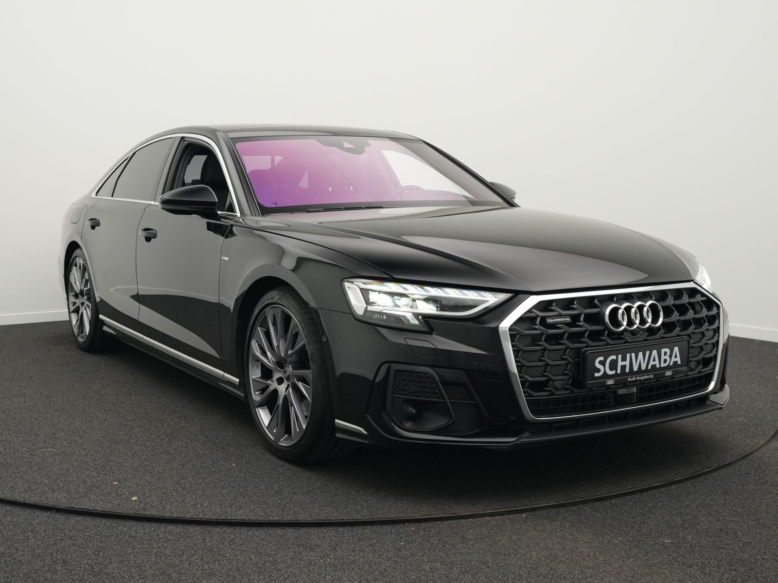 Audi A8 - Bild 26