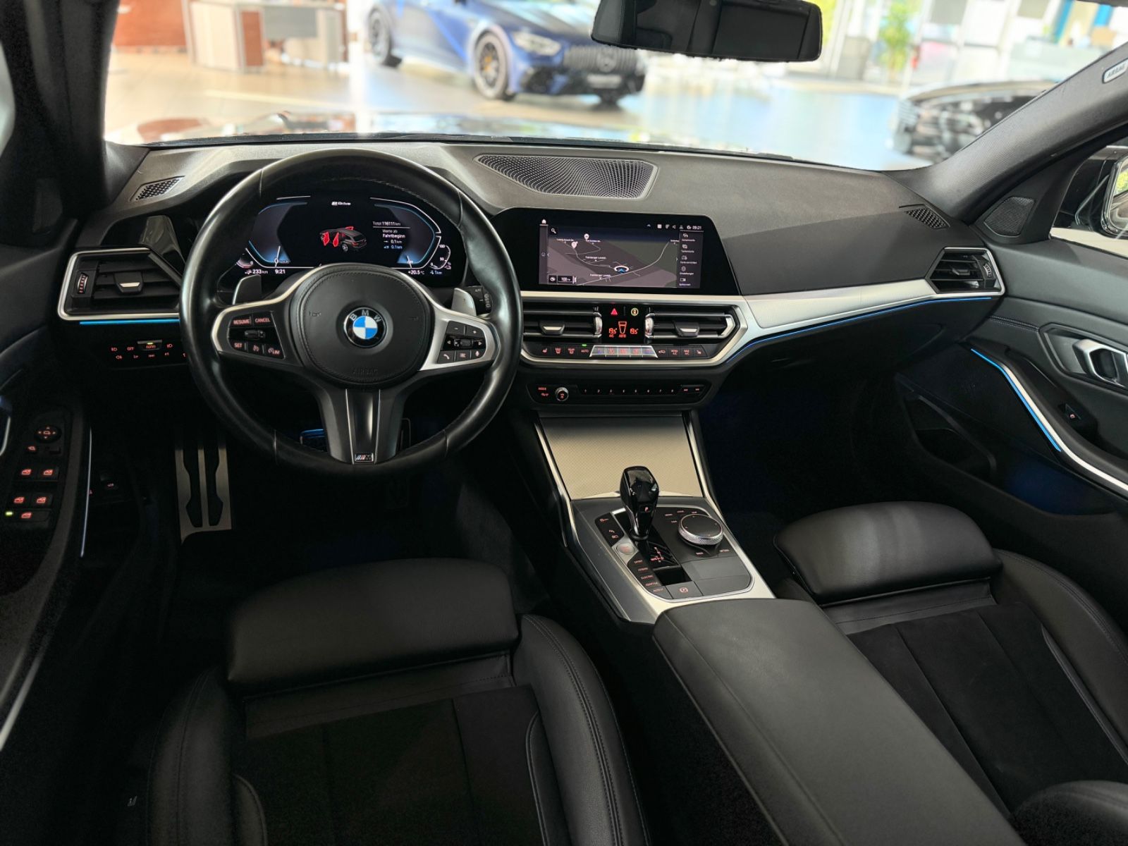 Fahrzeugabbildung BMW 330e M Sport Kamera DAB HiFi Komfort Alarm