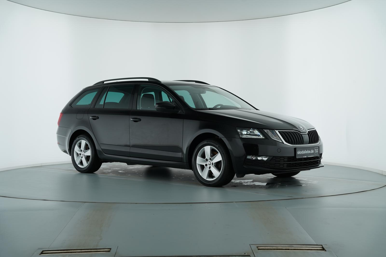 Skoda OCTAVIA COMBI TOUR 1.5TSI SCHECKHEFTGEPFLEGT uvm