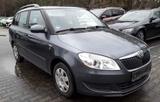 Skoda Fabia Combi Family*2.HAND*Sitzhzg*PDC*Klima* - Skoda Fabia aus 2011: Kombi