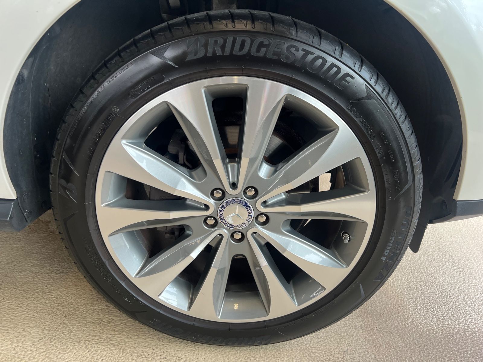 Fahrzeugabbildung Mercedes-Benz ML 350 d BlueTec 4Matic * 1.HAND * GEPFLEGT *
