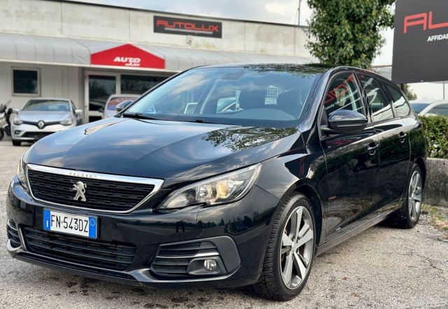 Peugeot PEUGEOT 308 1.6HDi 2018 - 120CV ALLURE IMPECCABI