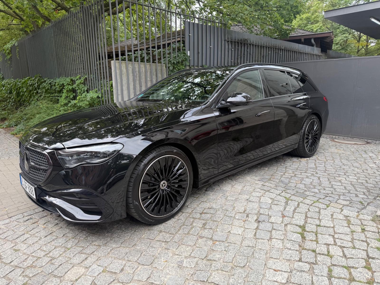 Mercedes-Benz E 220d AMG-Superscreen-Garantie MB100-VOLL 