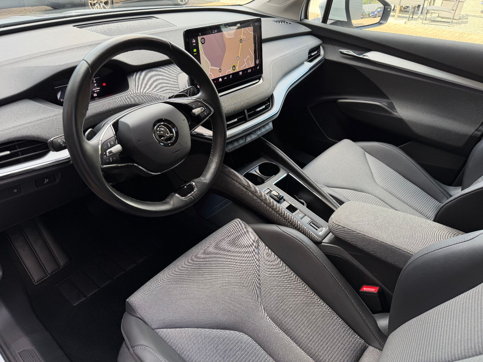Skoda ENYAQ IV 60 LOFT*T-LEDER*LED*19 ZOLL*NAVI imagem 3