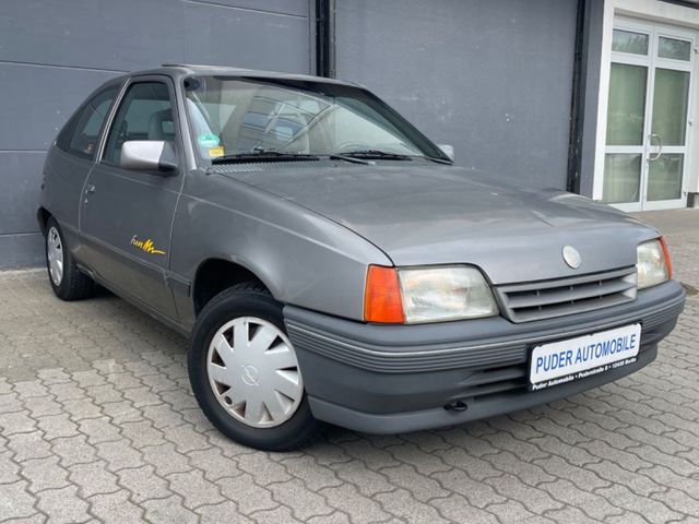 Opel Kadett E 1.4i Fun 60PS 1.Hand Schiebedach 80TKM