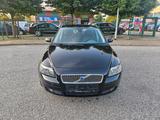 Volvo V50 Kombi 2.4 Momentum-LPG GAS-AHK-KLIMA-TÜV NEU - Volvo mit LPG-Antrieb