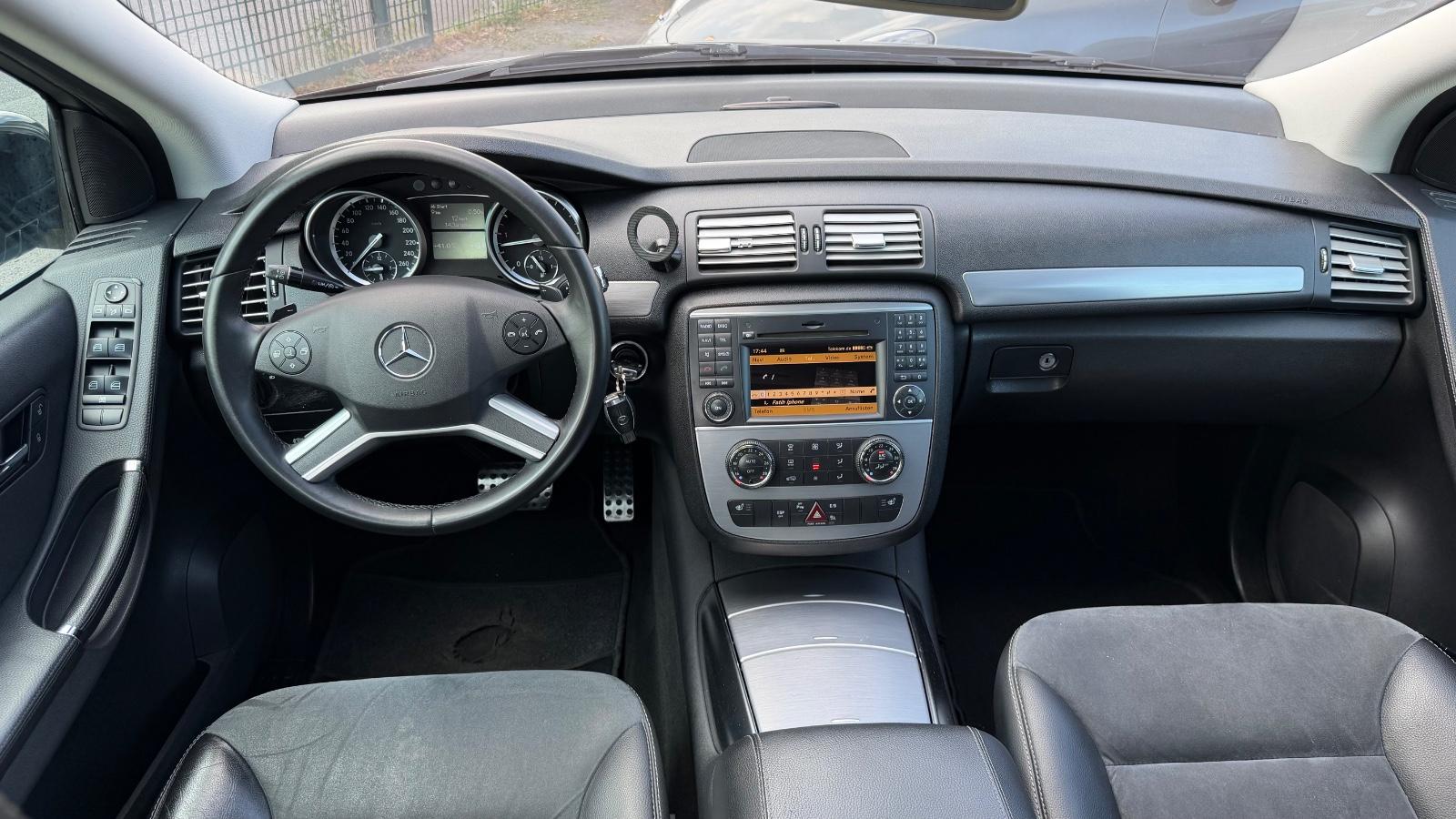 MERCEDES-BENZ R 300 CDI 190ch PACK SPORT - 7 PLACES - TOIT OUVRANT - SUSPENSION PNEUMATIQUE - SIÈGES CHAUFFANTS
