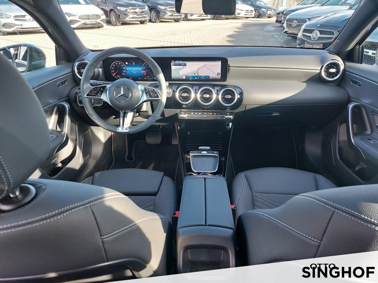 Fahrzeugabbildung Mercedes-Benz A 200 Progressive +Pano+LED+Rü Kam+MBUX+Winter+