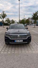 Volkswagen Touareg 3.0 V6 TDI R-LINE 4MOTION Tiptronic - VW Touareg Gebrauchtwagen in München