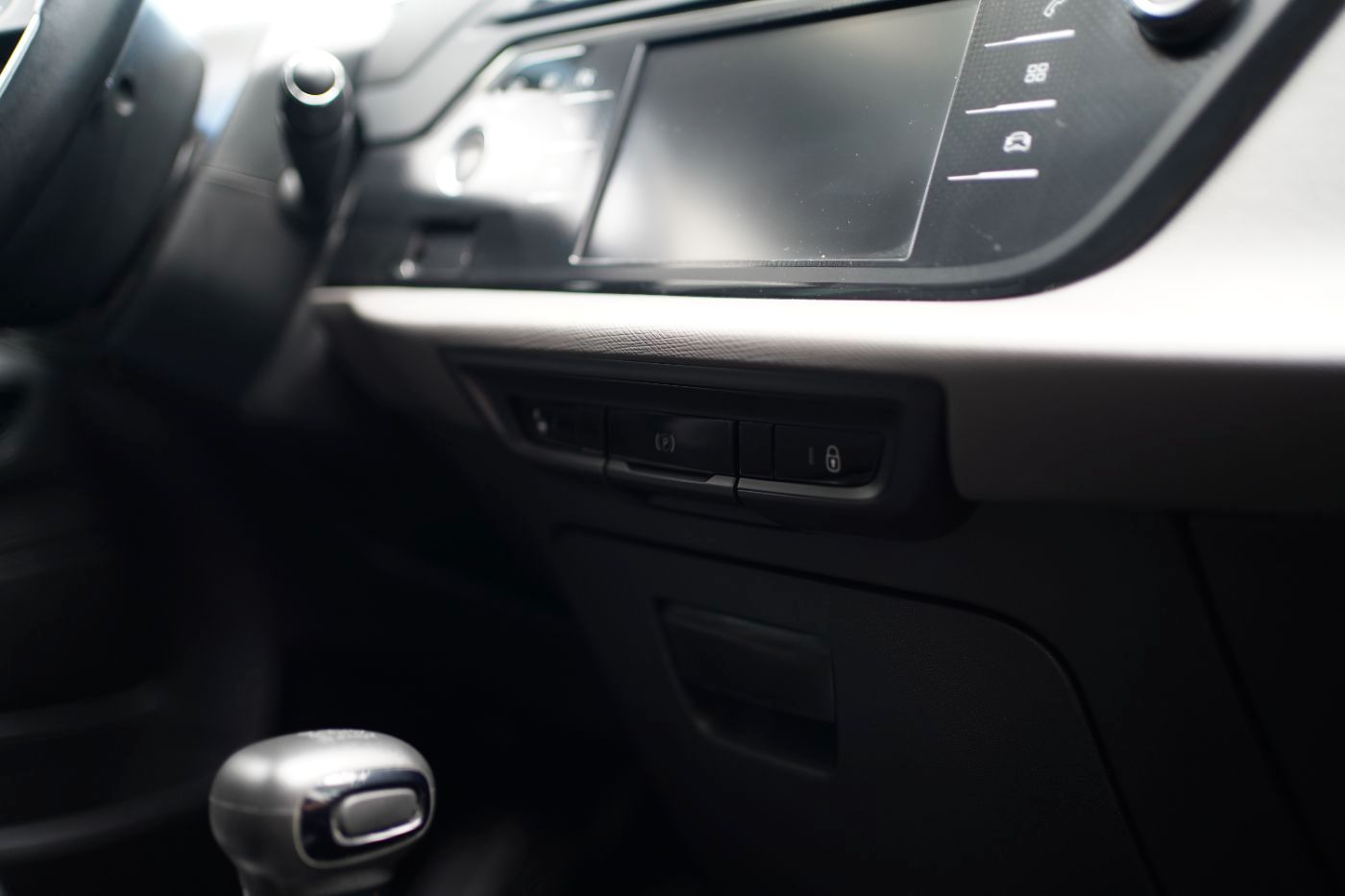 Fahrzeugabbildung Citroën C4 Picasso PureTech 130 Selection Navi DAB AHK