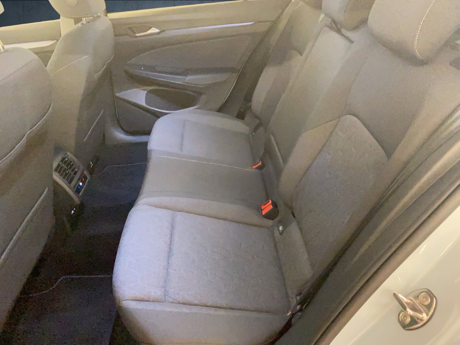 Volkswagen Golf - Bild 23