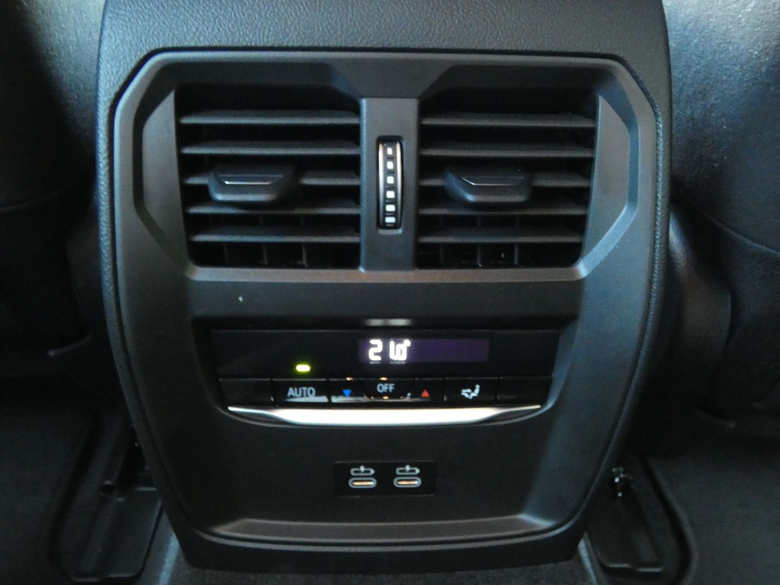 BMW i4 - Bild 22