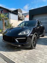 Porsche Cayenne TURBO 74 000 km VOLL 1. Ha... - Porsche Cayenne aus 2011: Turbo